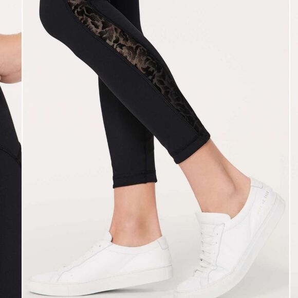 Lululemon Meant To Move 7/8 Tight (25") Black Flocked Floral Black Lace Sheer 8 - Picture 10 of 12